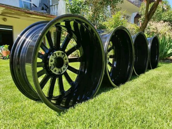 Mercedes C-Class W205 AMG OEM Wheels - Image 6