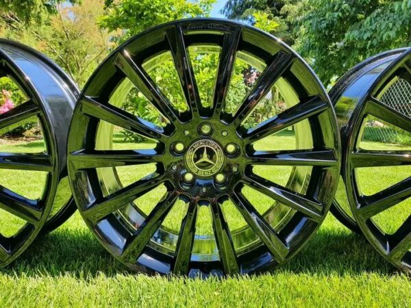 Mercedes C-Class W205 AMG OEM Wheels - Image 8
