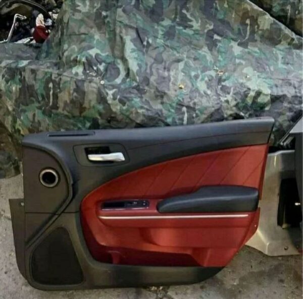 Dodge Charger Scatpack red suede interior door panels Heated and cooled - Image 4