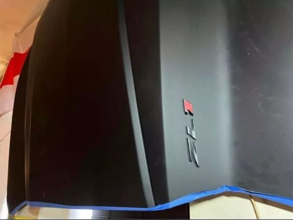 Camaro ZL1/SS Carbon Fiber Anderson Composites Copo Hood - Image 4
