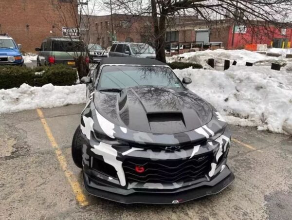 Camaro ZL1/SS Carbon Fiber Anderson Composites Copo Hood - Image 5