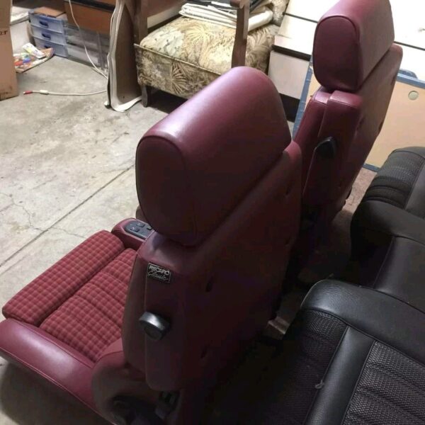 Red AMG Recaro Classic C Seats – Mint Condition, Fits W126, W124 & More - Image 4