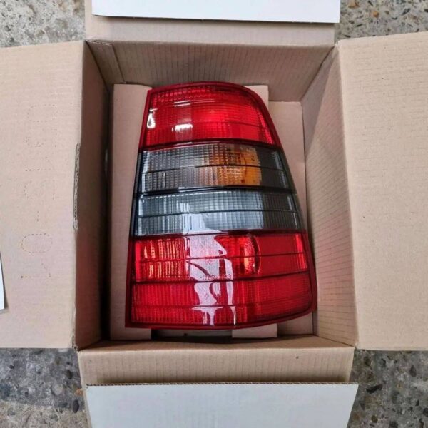 W124 LED Tail Lights - Image 2