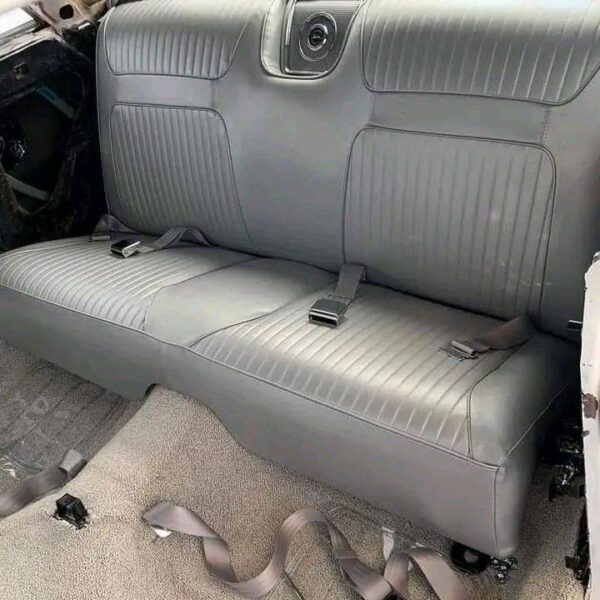 1964 Impala Seats: Front & Back - Image 2