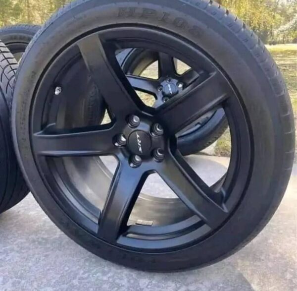 Hellcat Red Eye Wheels & Tires - Image 4