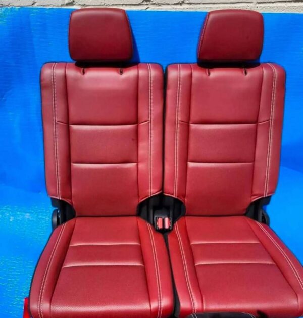 Durango SRT Red Leather Seats - Image 6